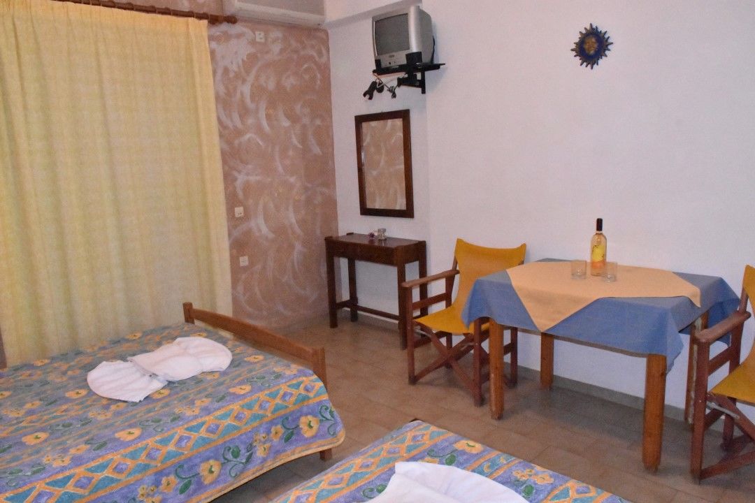 Studio Timotheos Marathias  Luaran gambar